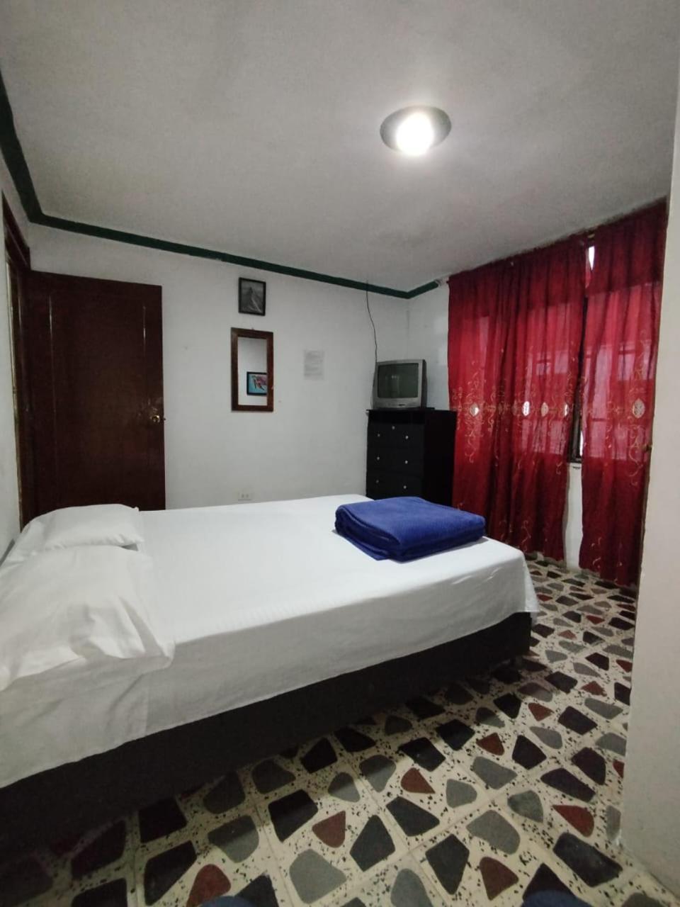 Hostal La 18 Pereira Exterior foto