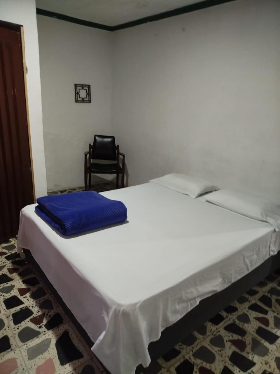 Hostal La 18 Pereira Exterior foto